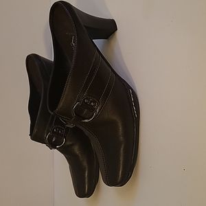 A2 by AEROSOLES Womens Size 7 B Brown Leather Mules 3" Heels Shoes